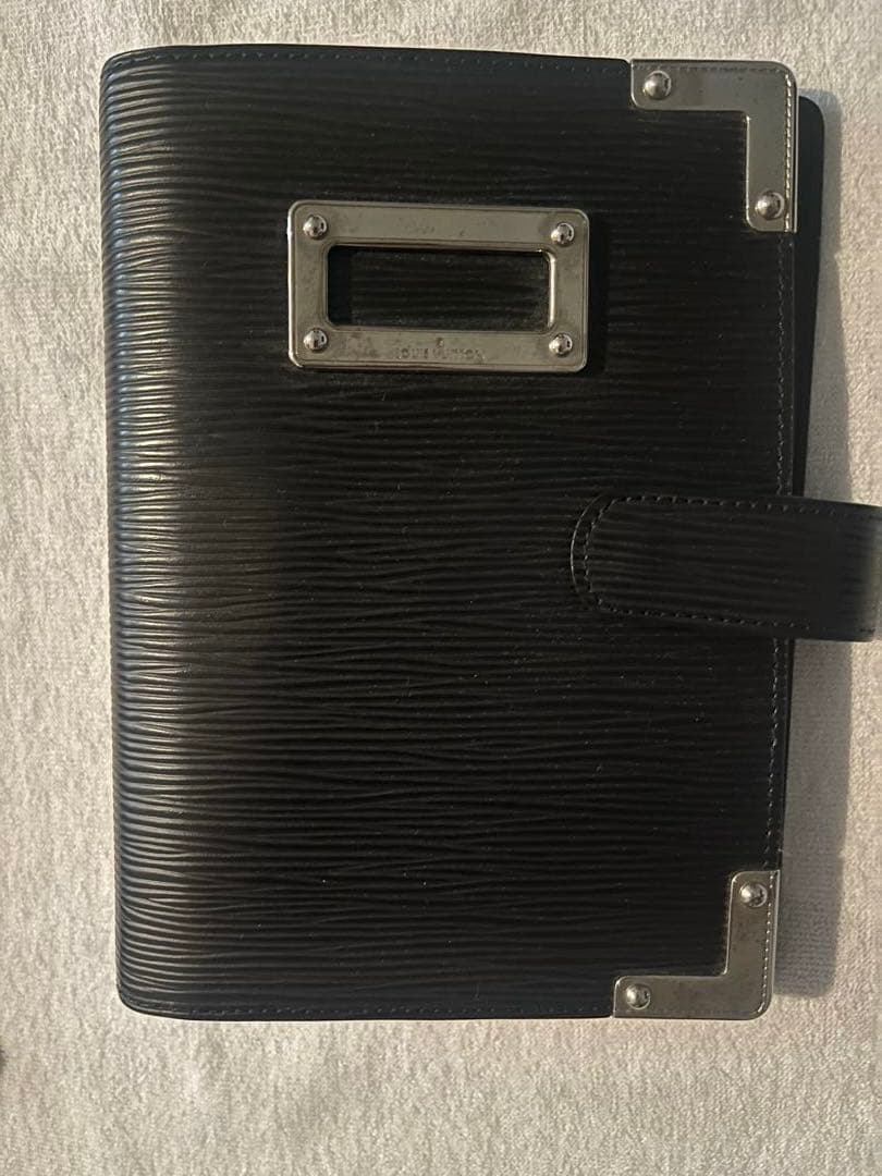 ルイヴィトンエピ黒い合成皮革 A5 た手帳リングバインダー