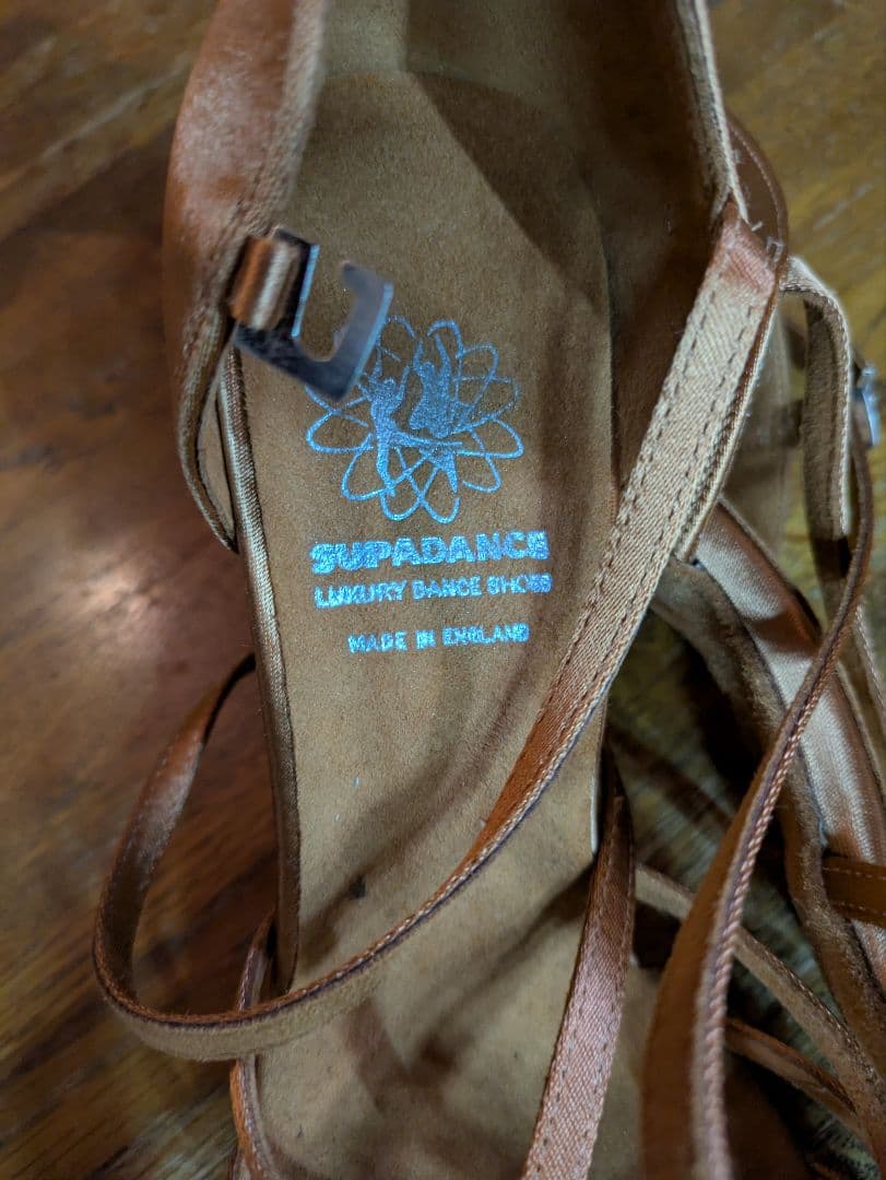 スーパーダンスラテンダンスシューズ