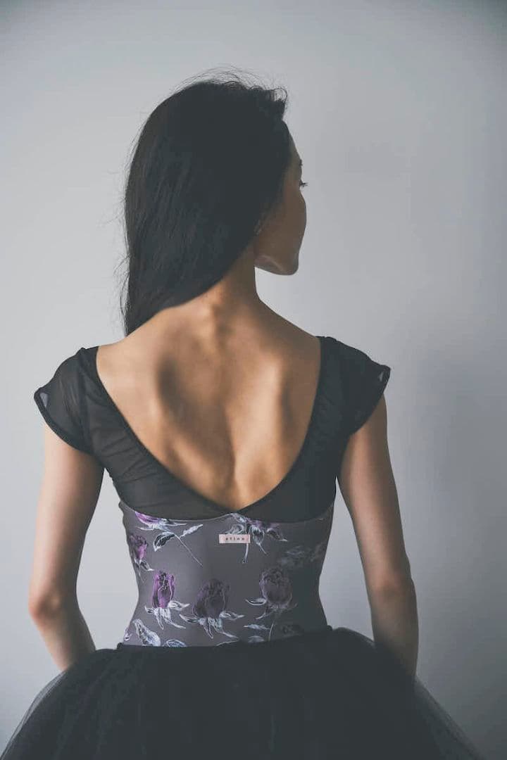 新品 stina スティナ レオタード　S