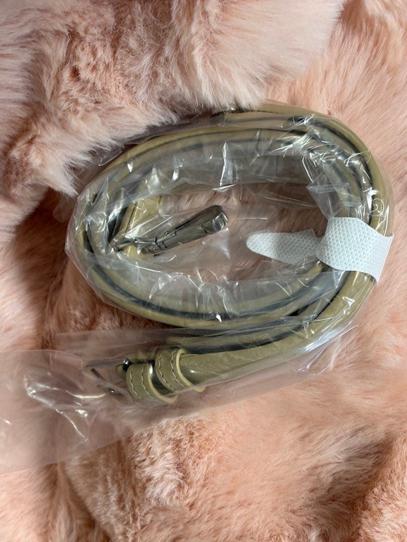 アニエスベー agnes b. ハンドバック　カーフレザー　ベージュ