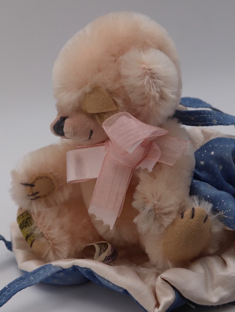 チーキー・ドリームランド 15cm MERRYTHOUGHT 小さなバッグ付き