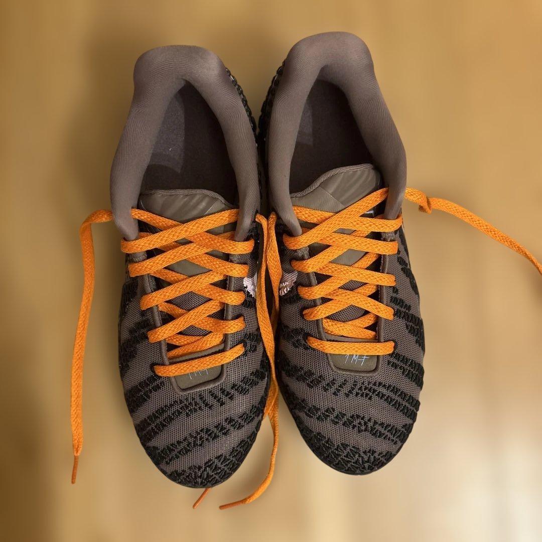 Nike バスケットボールシューズ JA3 グレー/オレンジ