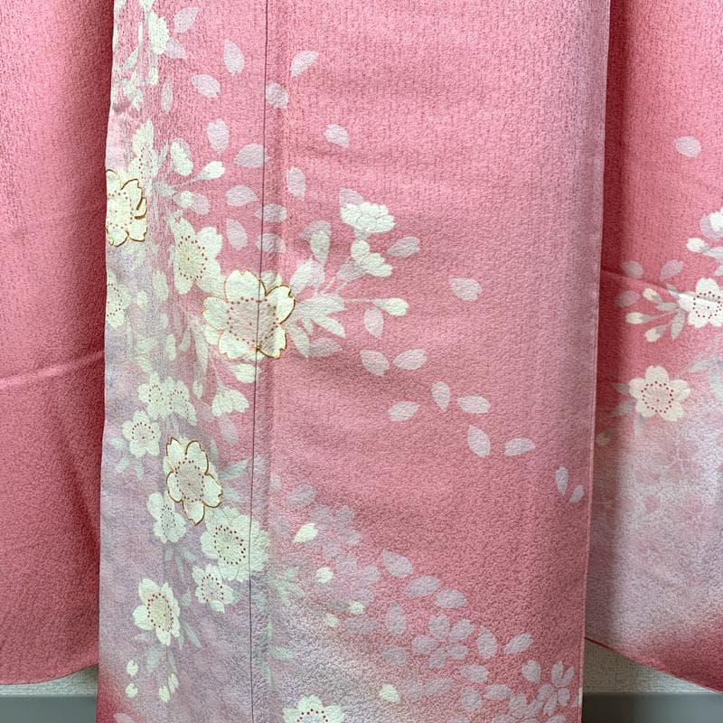 【売切値下げ】411z38〇振袖 金駒刺繍 地紋 ピンク〇美品 成人式 十三参り