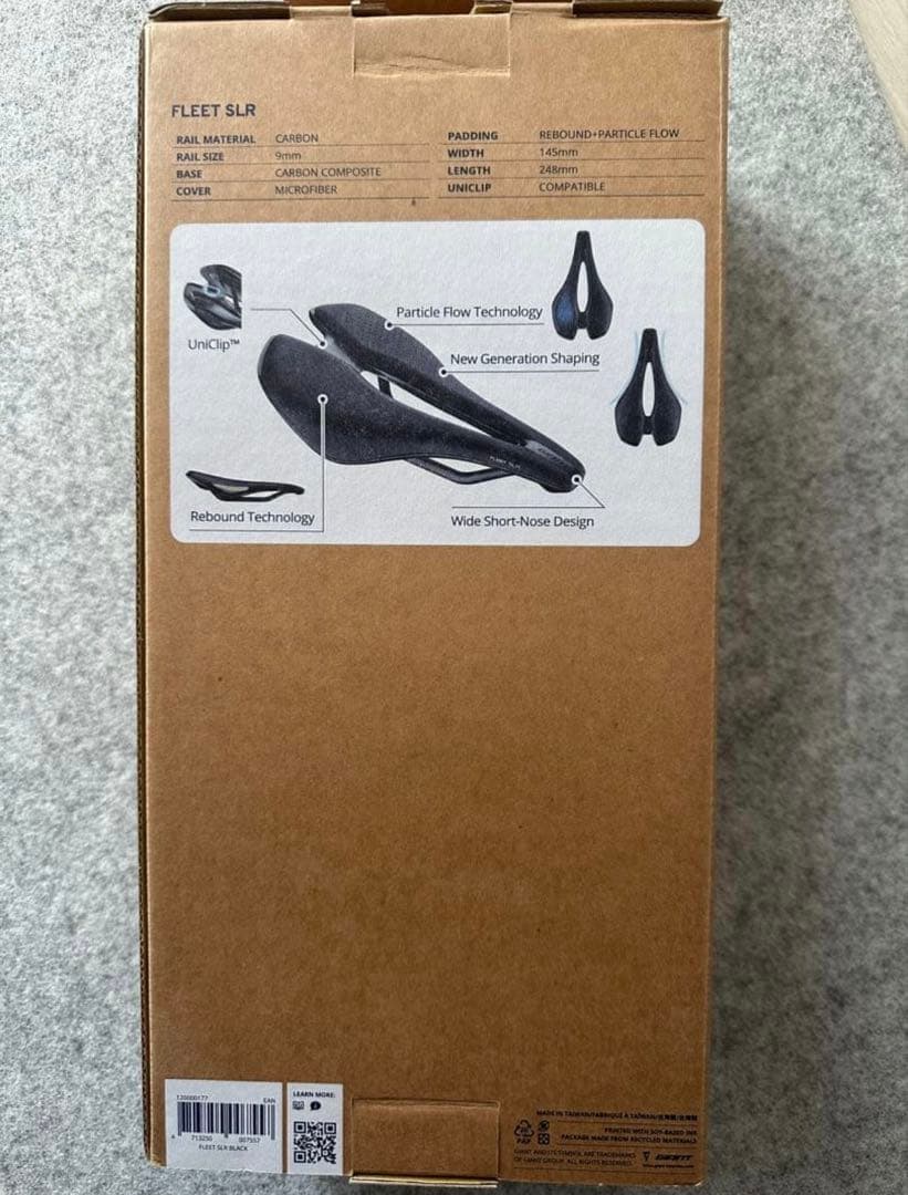 『新品未使用』GIANT FLEET SLR ジャイアント　カーボン製　サドル