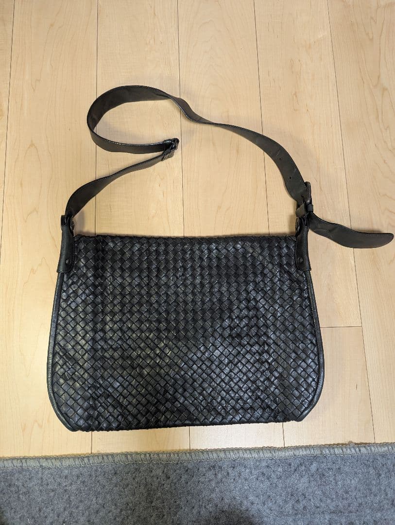 ボッテガ・ヴェネタ　イントレチャートショルダーバック