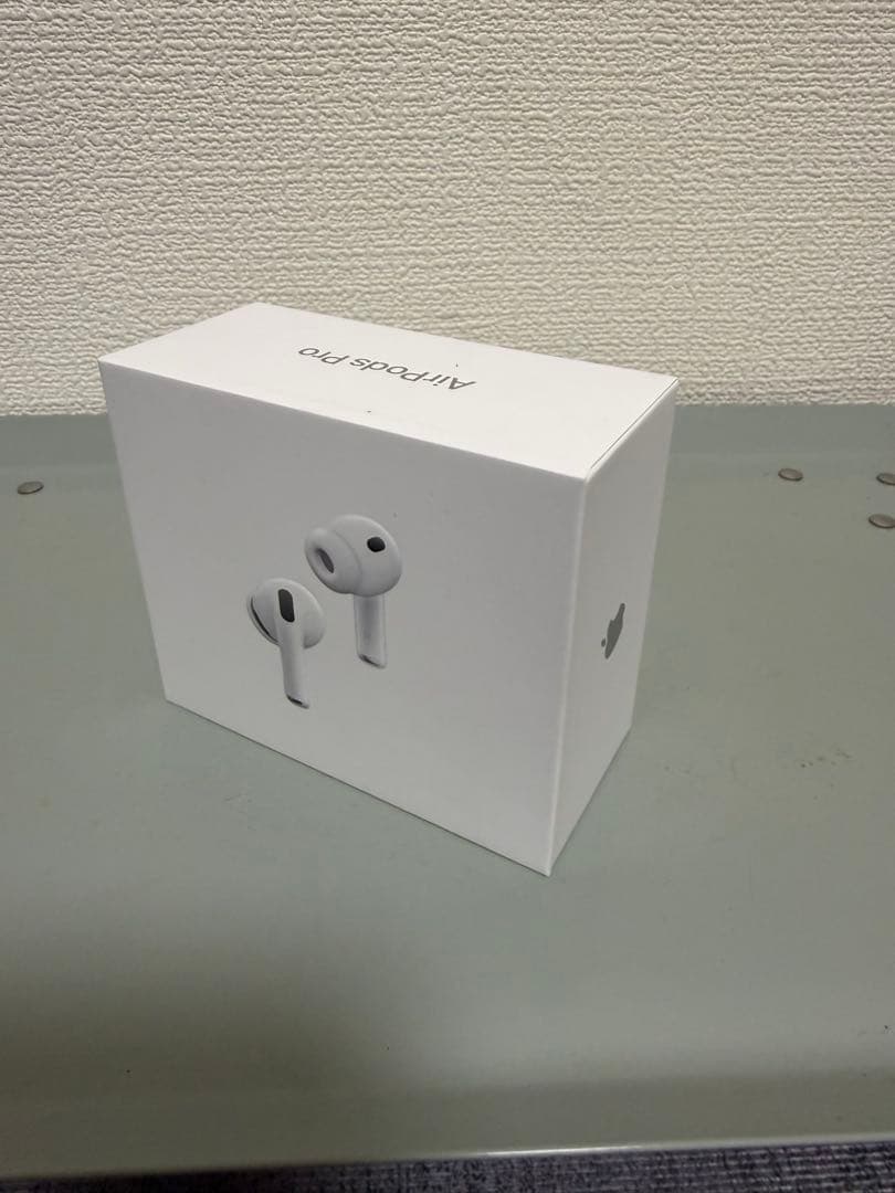 新品・未使用　Apple AirPods Pro 3 MFHP4J/A