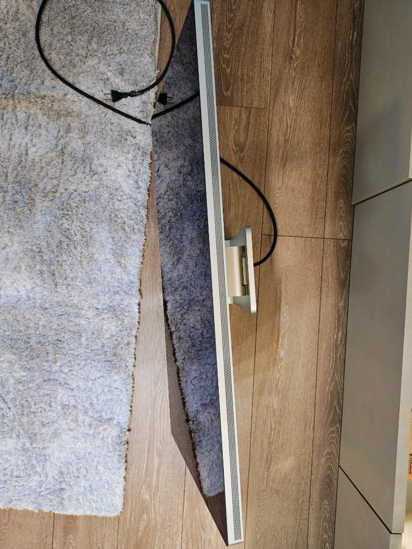 AppleStudioDisplay 標準ガラス 傾きと高さを調整できるスタンド