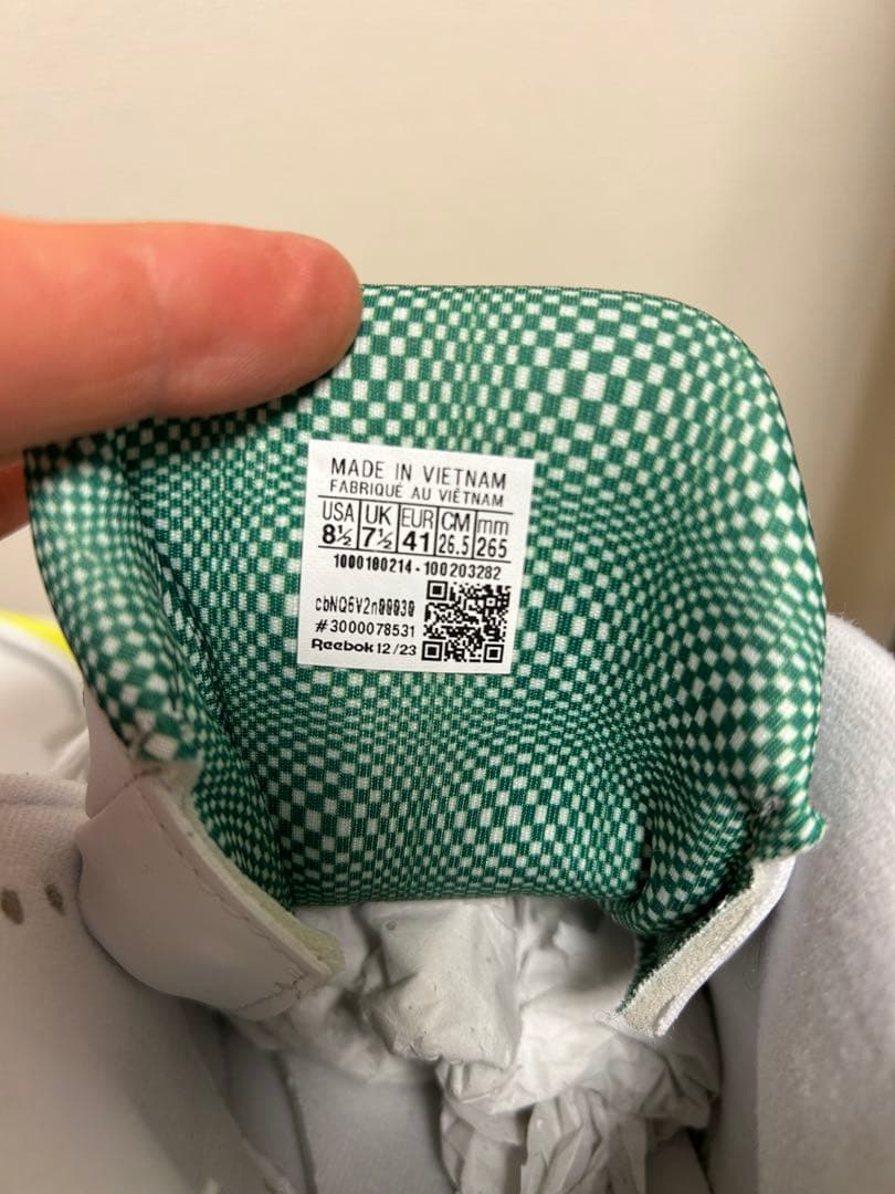 未使用Reebok コートヴィクトリーポンプ　26.5センチ