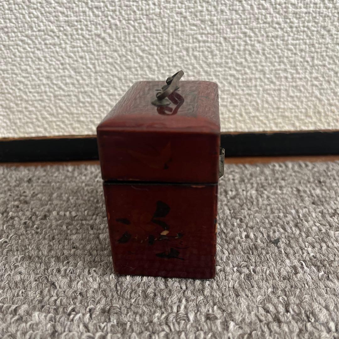 古い 木箱 朱塗り 古美術 古道具 アンティーク オブジェ 香水