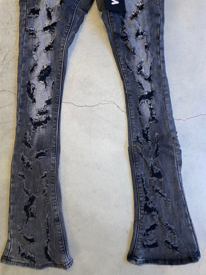 VALABASAS ダメージブーツカットデニム　サイズ30