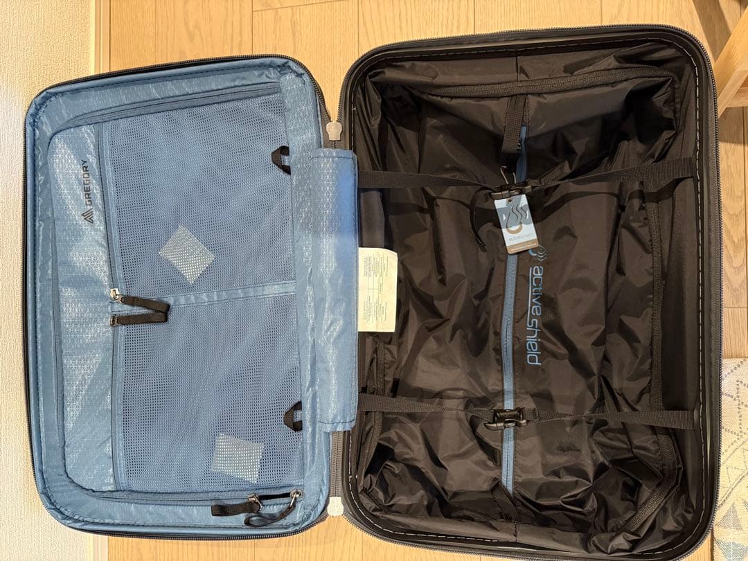 旅行かばん・小分けバッグ GREGORY QUADRO 22