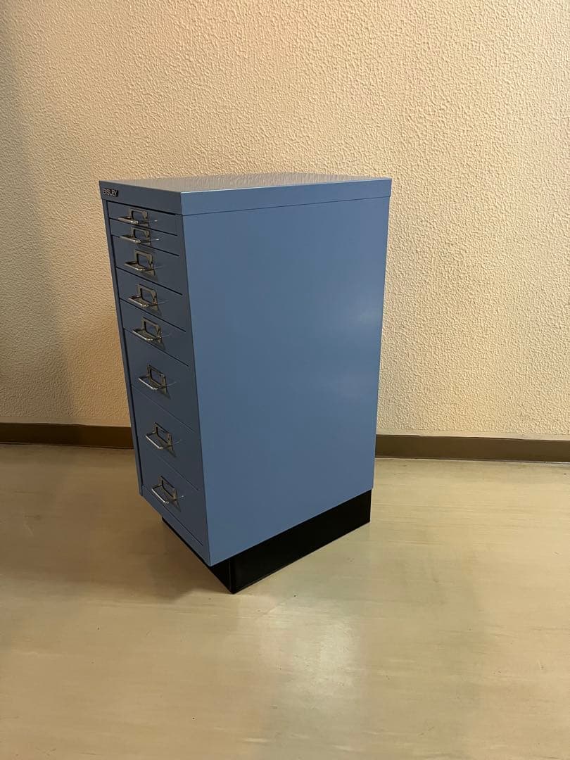 ビスレー　キャビネット　A4 8段