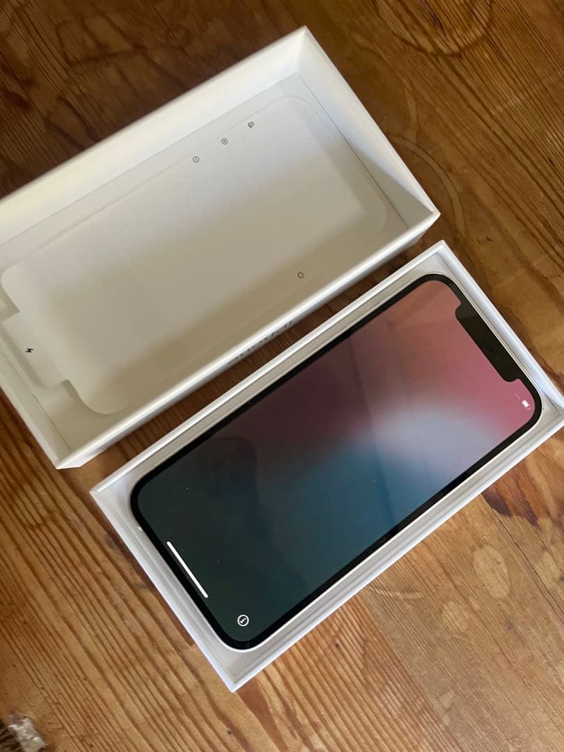 Apple iPhone 12 ホワイト 本体　ジャンク