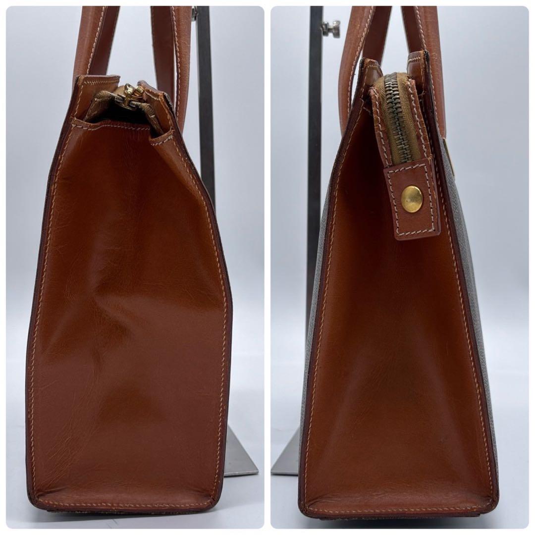 セリーヌ トートバッグ マカダム 舟形 ブラウン