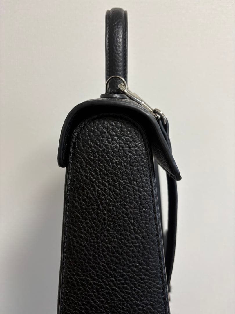 Cafune ブラック ショルダーバッグ