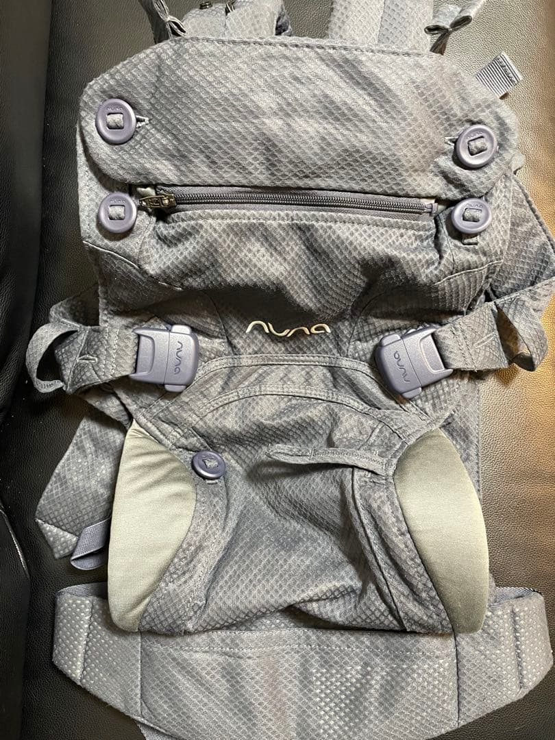 nuna ヌナ カドルクリック　抱っこ紐