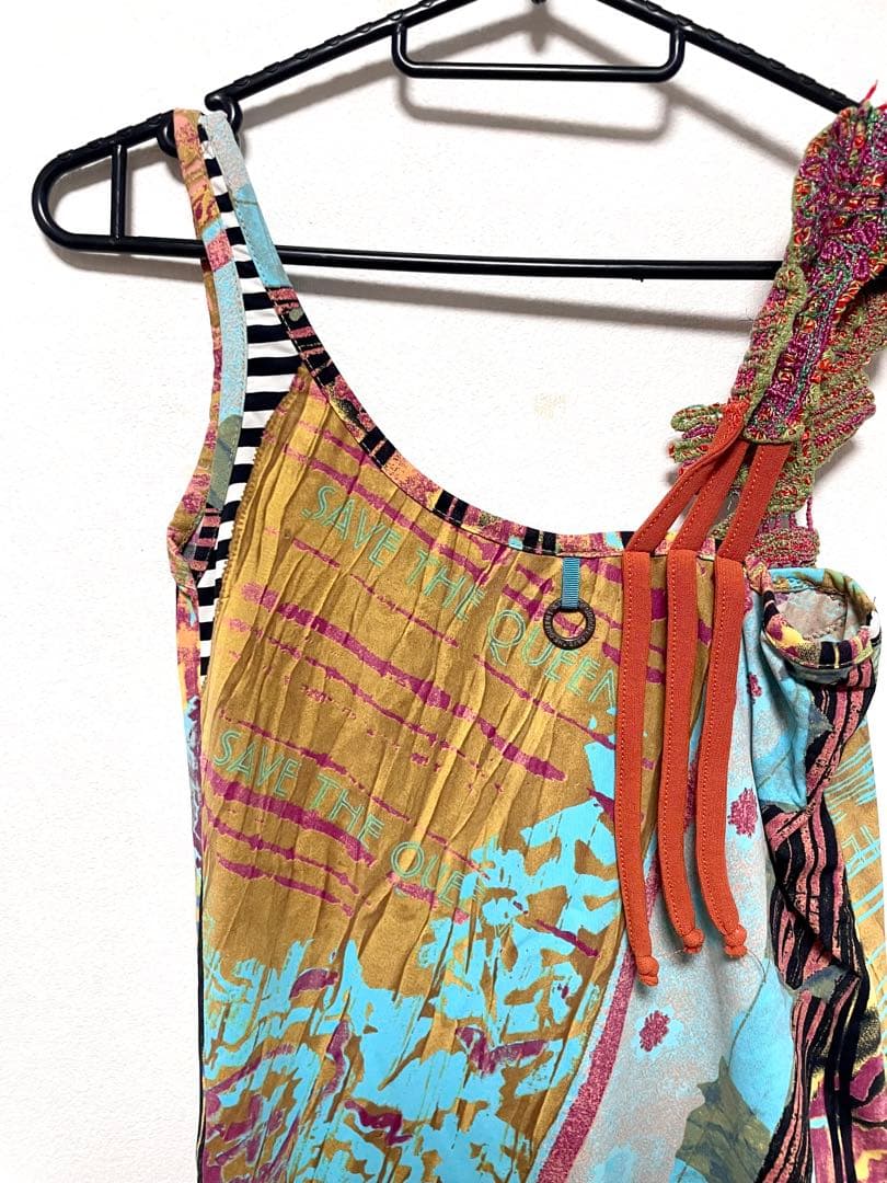 SAVE THE QUEEN 平成ギャル y2k カラフル刺繍キャミソール