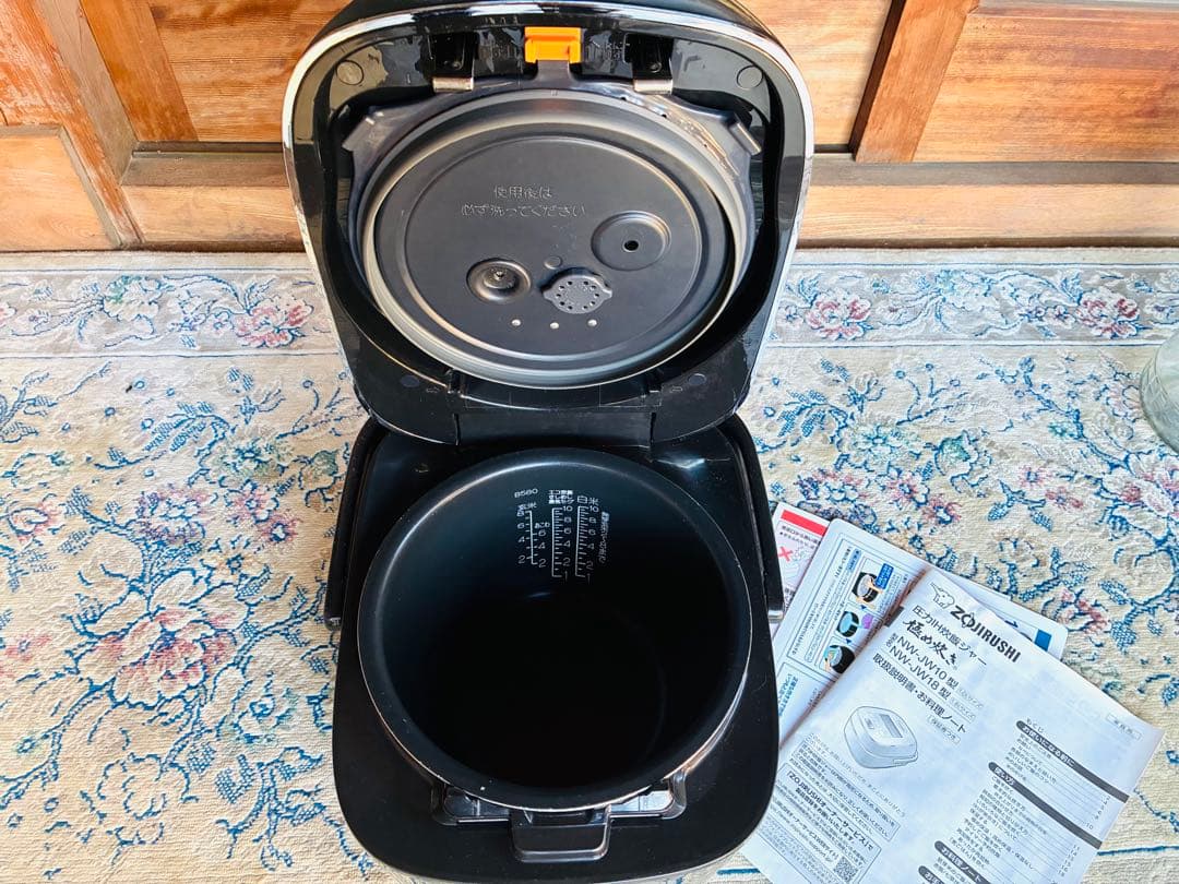 象印　圧力IH炊飯ジャー　豪炎かまど炊き　NW-JW18 炊飯器　一升炊き