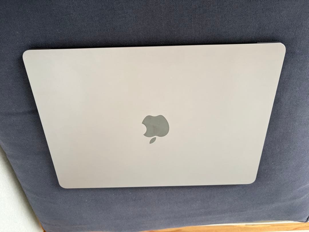 MacBook本体 MacBook Mac M2 16GB 256GB 2022