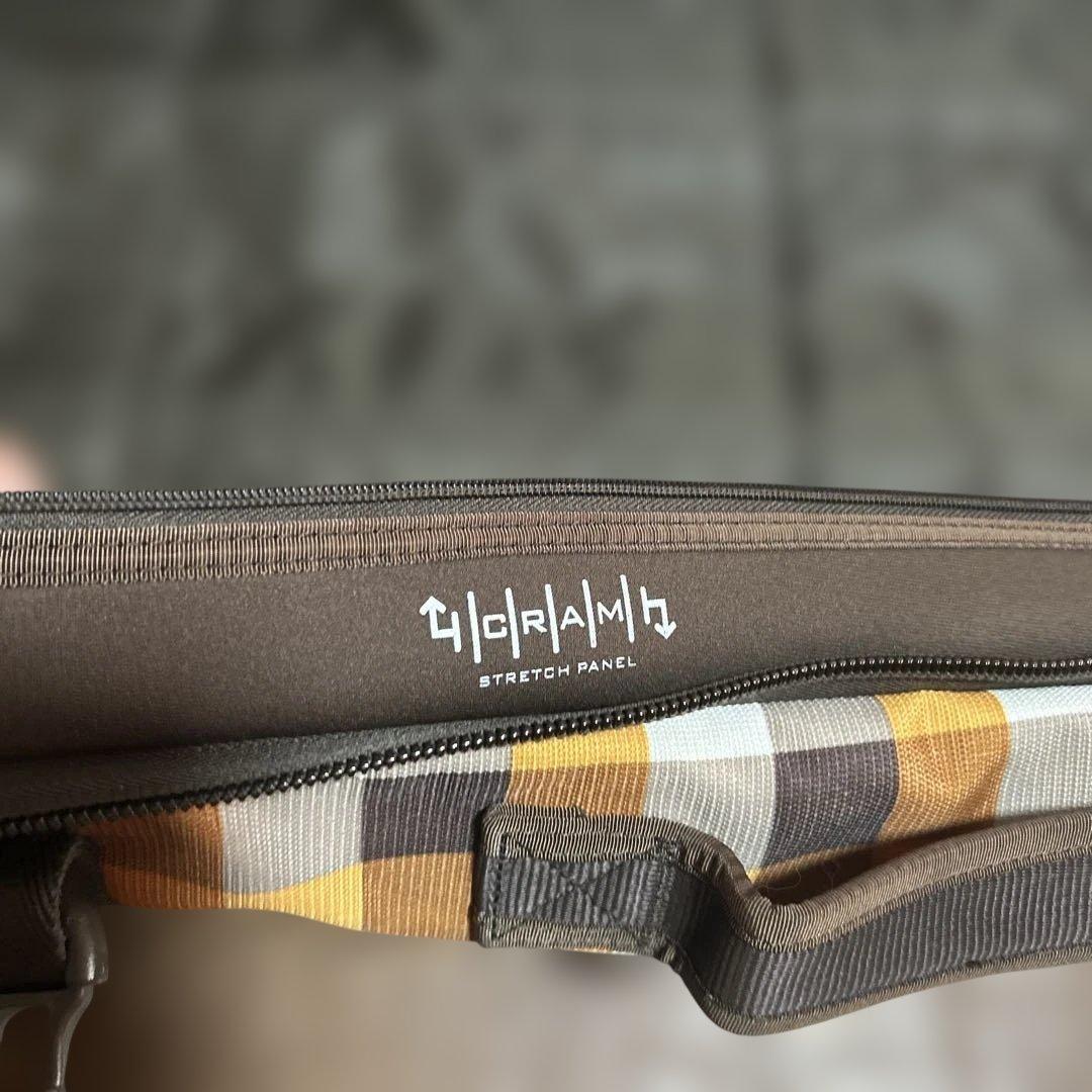 BURTON 大型キャリーバック　大容量　ソフトケース