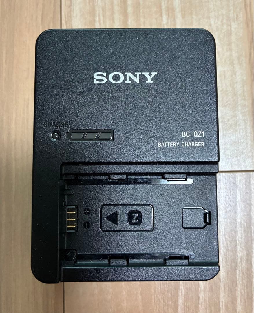 SONY α7R III ミラーレス一眼 本体　おまけに128GBメモリカード付