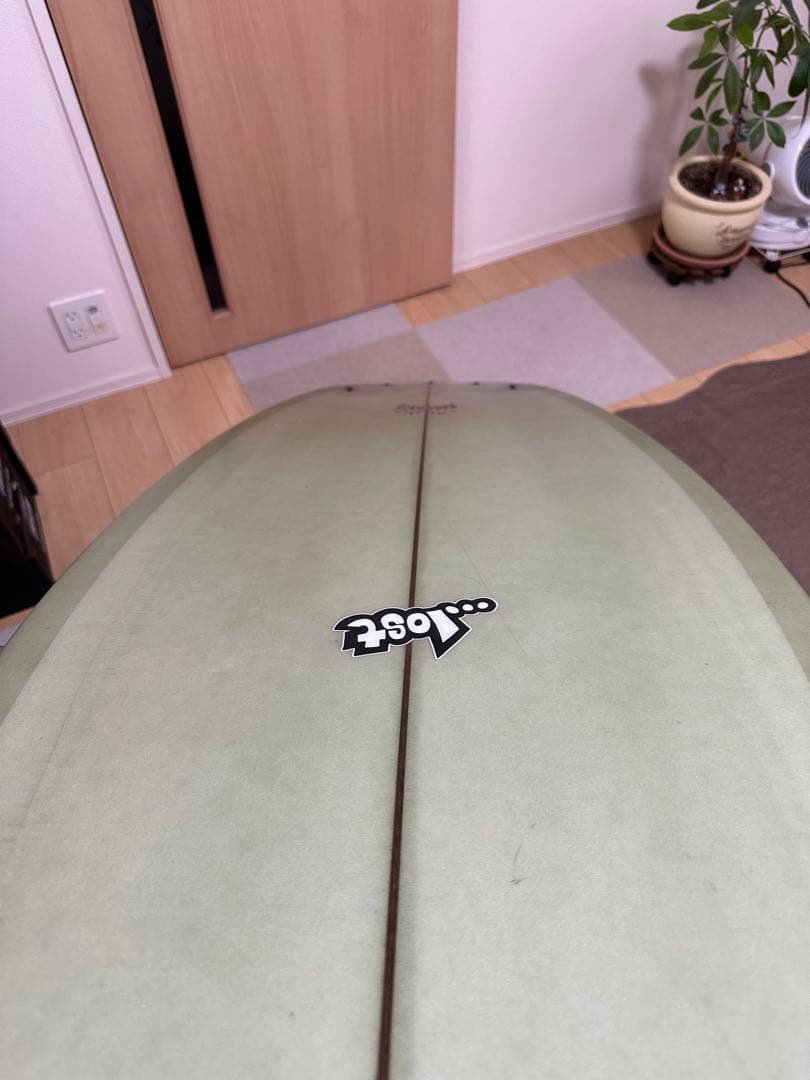 lostメイヘム・サーフボードミッドレングス・グライドラ