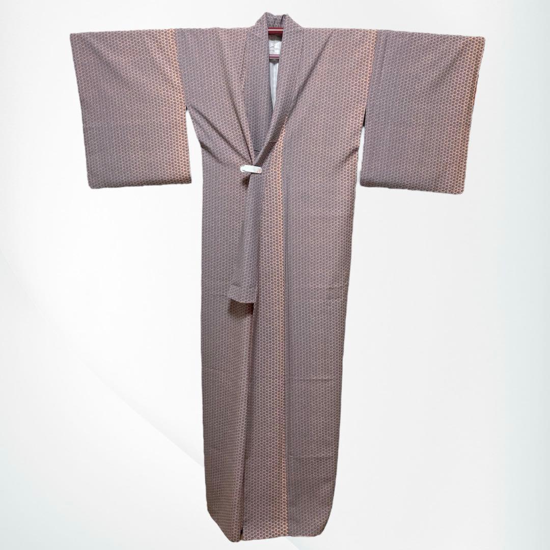 【美品✨】東レシルック　洗える着物　小紋　灰色　幾何学文　袷　グレー　薄橙　L1