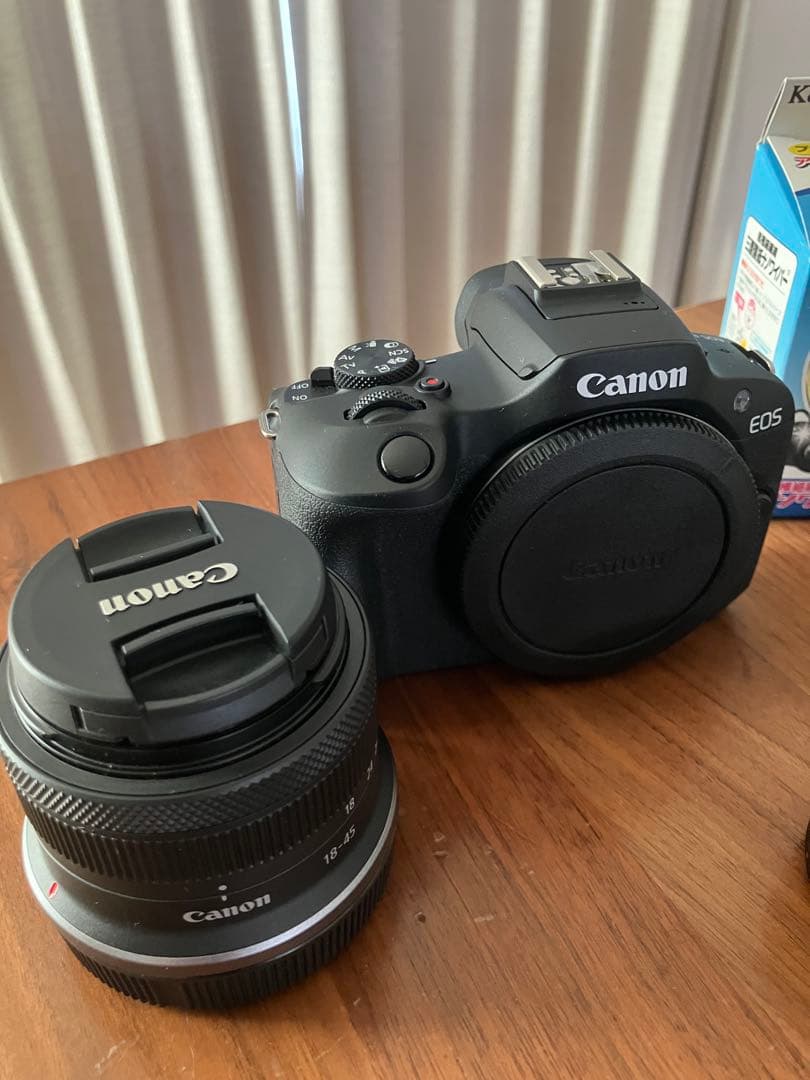 キャノン EOS R100 RF-S 18-45 IS STMデジタル カメラ