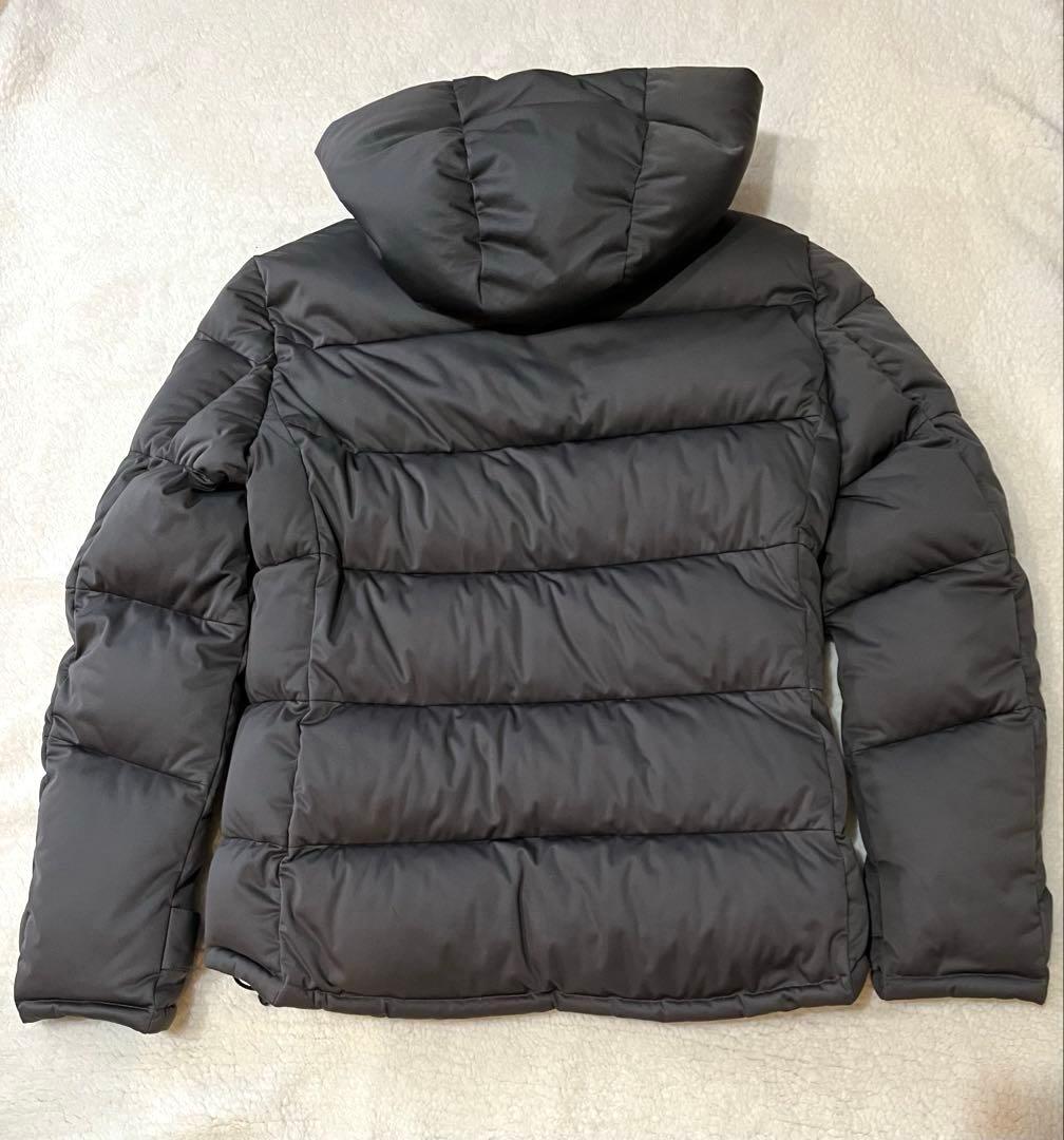 バーバリーブラックレーベル ダウンジャケット L グレー