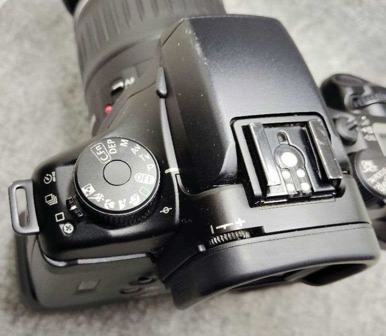 Canon EOS7 標準ズームレンズ付き　フィルムカメラ