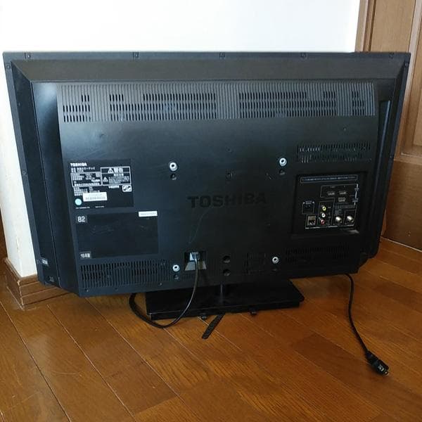 TOSHIBA 32インチ液晶テレビ REGZA 32S8