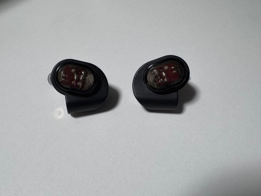 イヤホン Audio-Technica ATH-E70