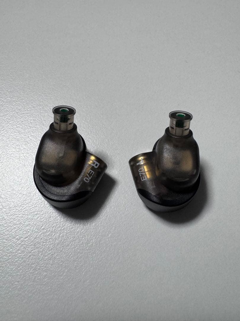 イヤホン Audio-Technica ATH-E70