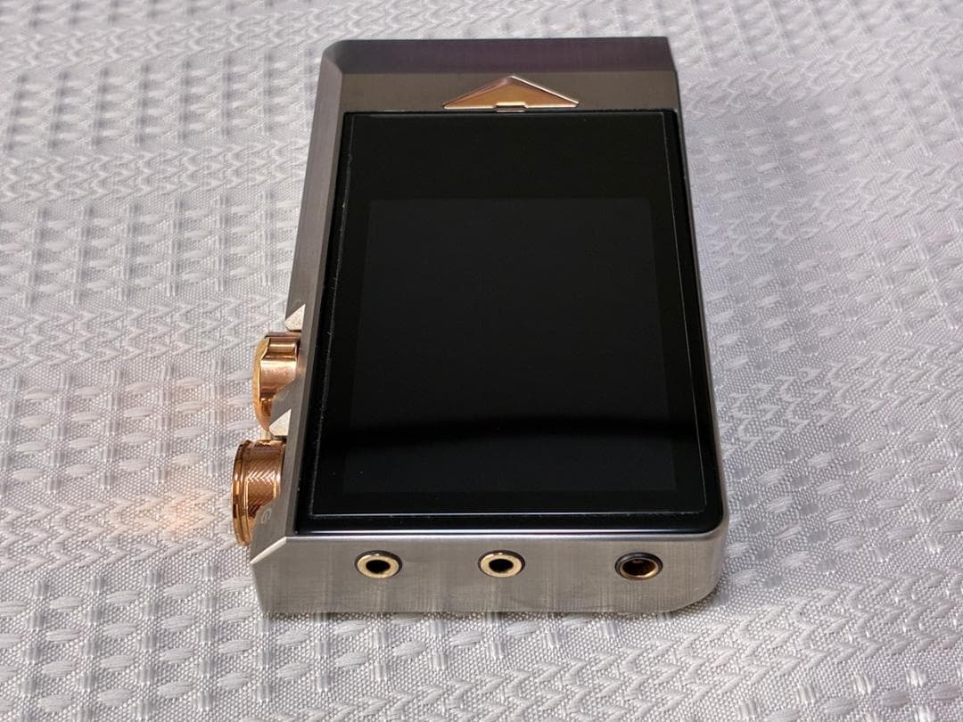 ポータブルプレーヤー Cayin N8