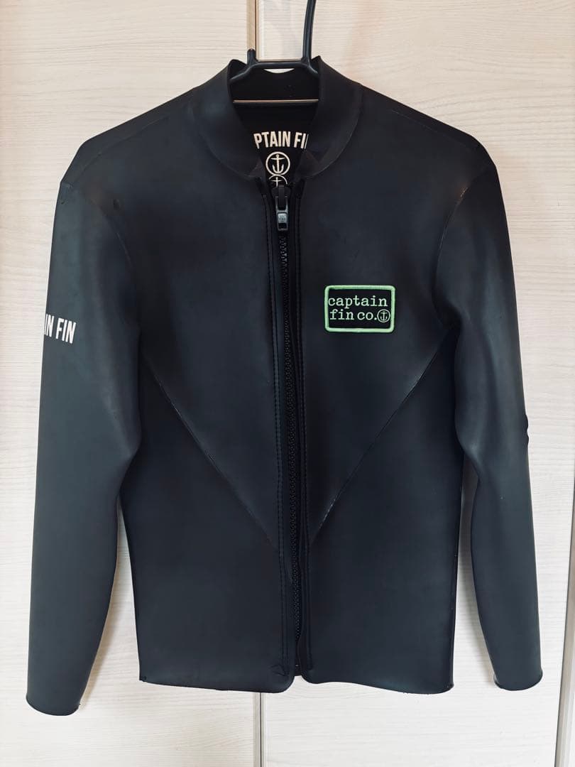 【展示品傷有り】キャプテンフィン　CAPTAINFINウェットスーツタッパー　M