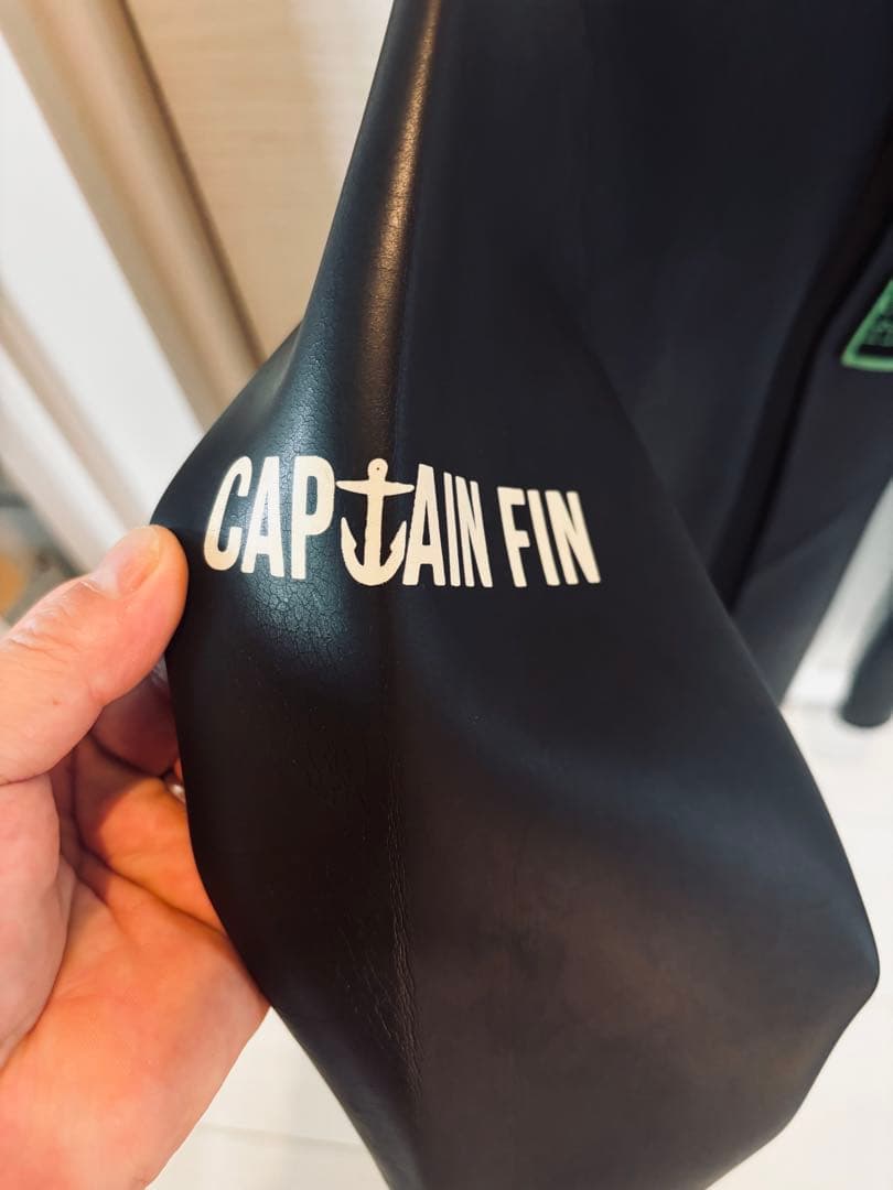 【展示品傷有り】キャプテンフィン　CAPTAINFINウェットスーツタッパー　M