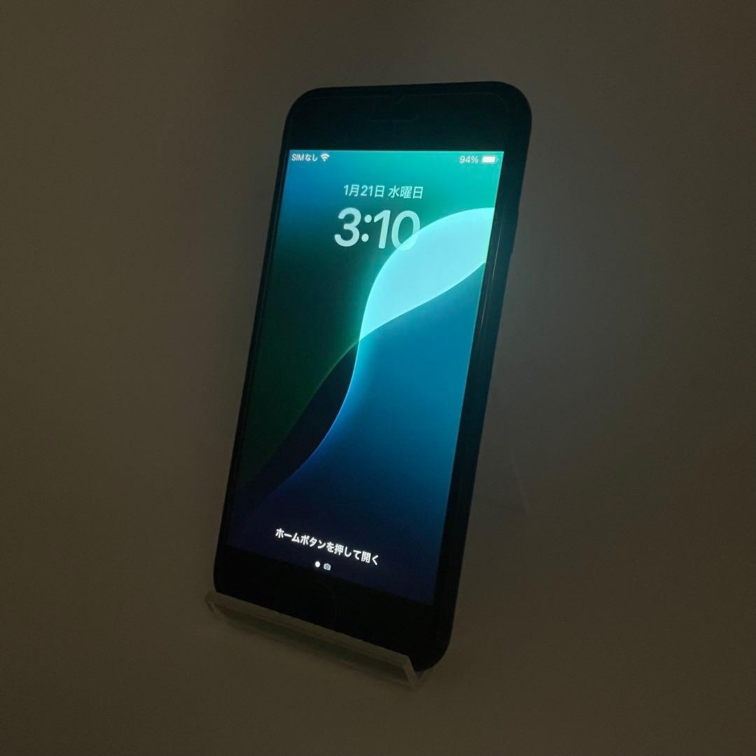 iPhone SE2 128GB ブラック 純正バッテリー100% SIMフリー