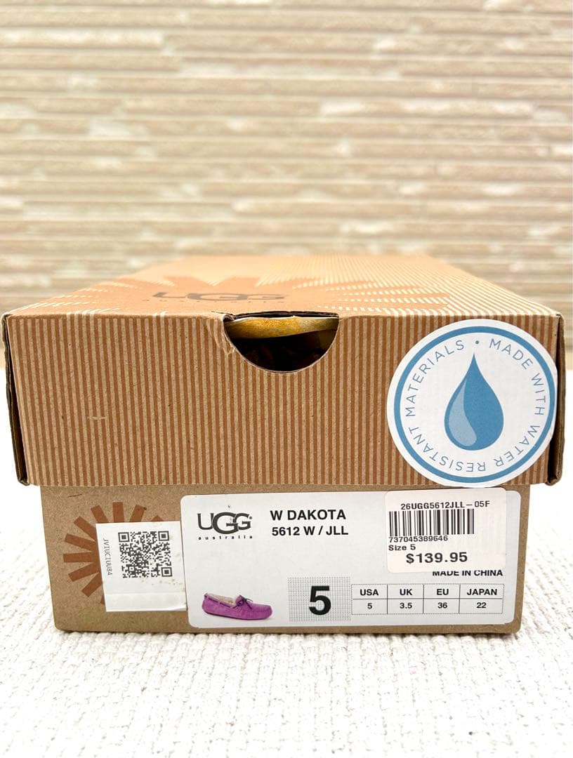UGG モカシン 靴
