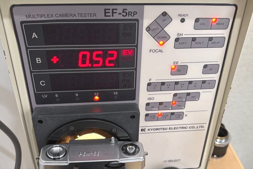 オリンパス OLYMPUS-PEN EE-S ハーフサイズフィルムカメラ