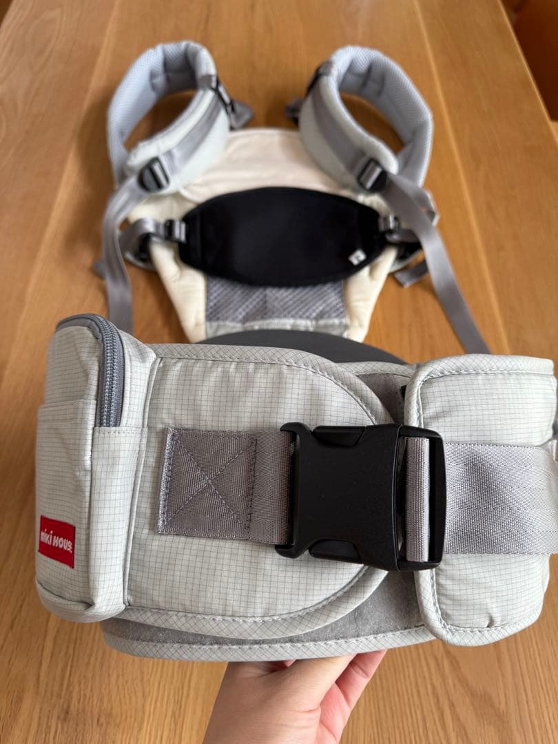 ミキハウス×POGNAE ベビーキャリア　グレー　抱っこひも