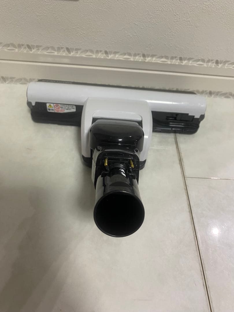 スタンド付き 日立 コードレススティッククリーナー PV-BHL1000J1