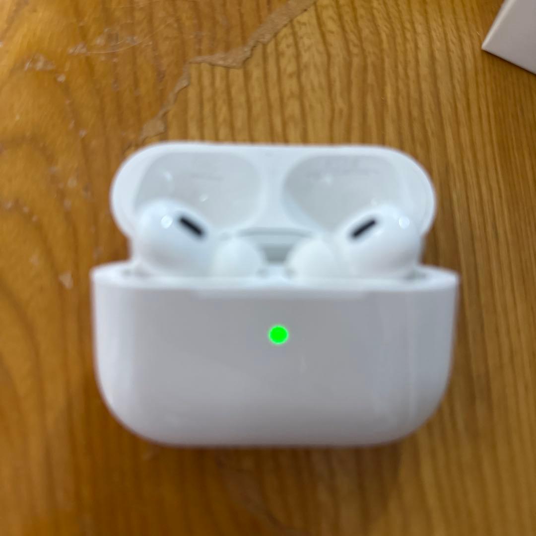 AirPods Pro 本体 ホワイト 充電ケーブル付