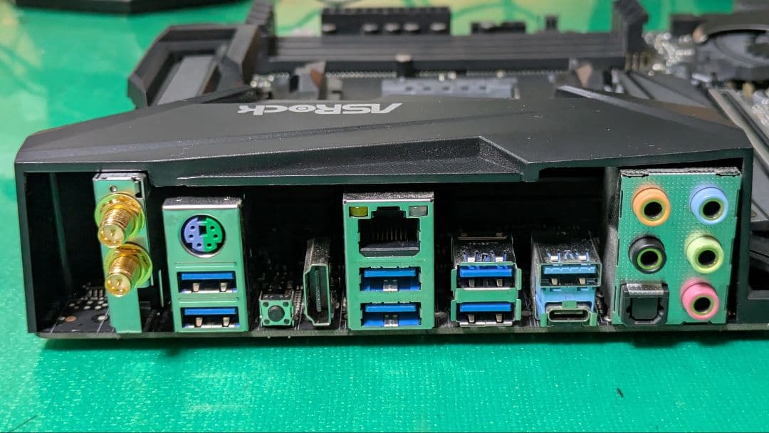 ASRock X470 Taichi マザーボード [動作確認済]