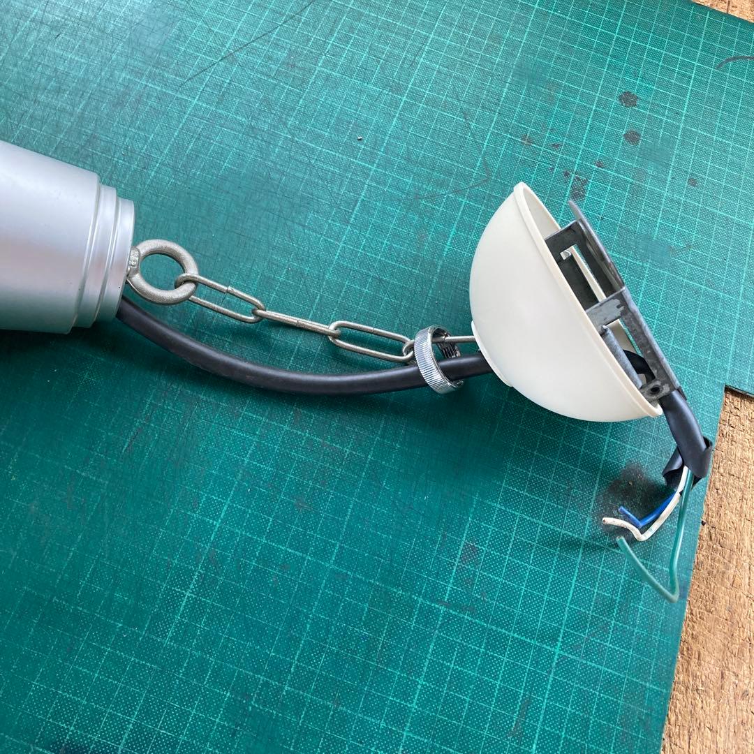 ナショナル 銀色 アルミシェードのペンダントライト チェーン吊り HID照明