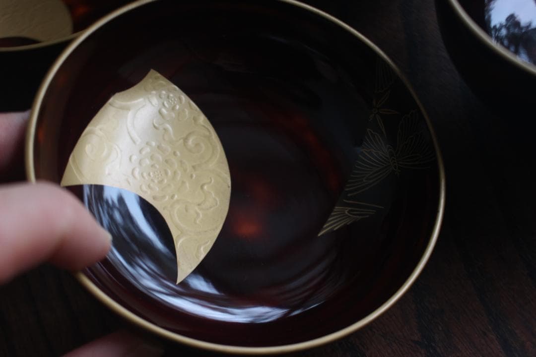 時代逸品！風情ある曙塗に優美な緞子蒔絵の映えるお椀2点（検輪島塗吸い物椀蒔絵椀