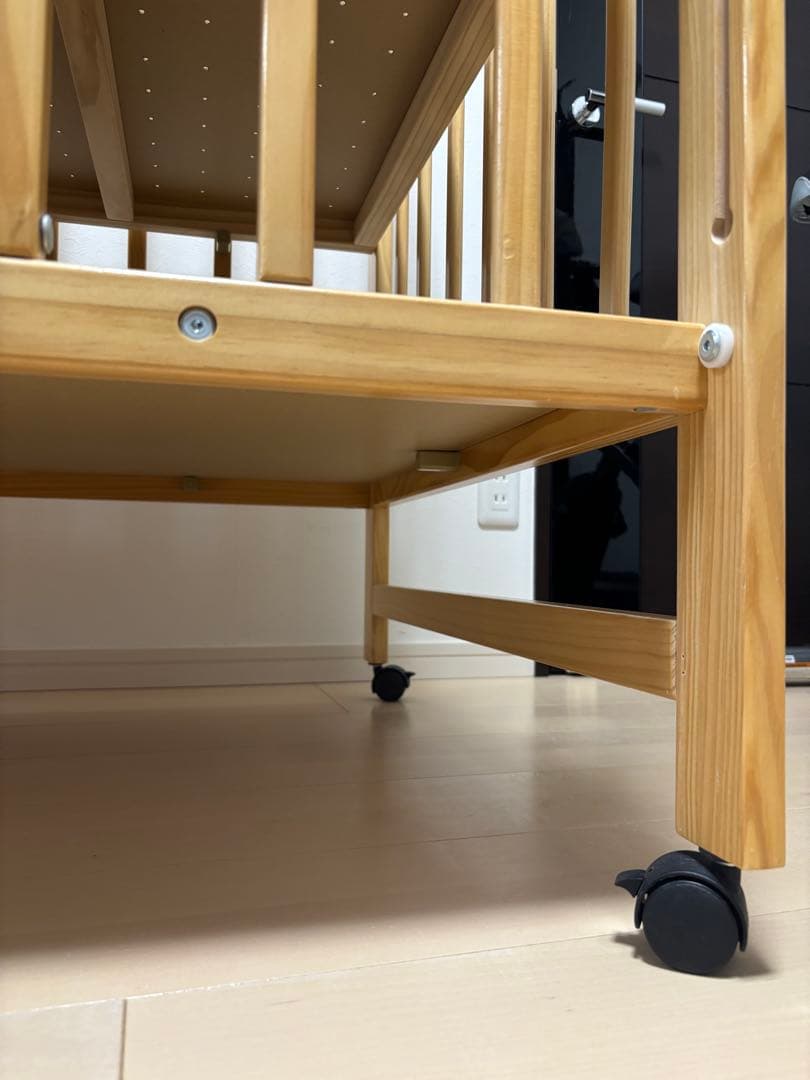 【送料込み】ベビーベッド　ティンバー　ナチュラル