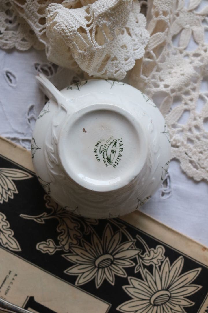 グリーン　Creil et montereau レリーフ　ソーサー　　c&s