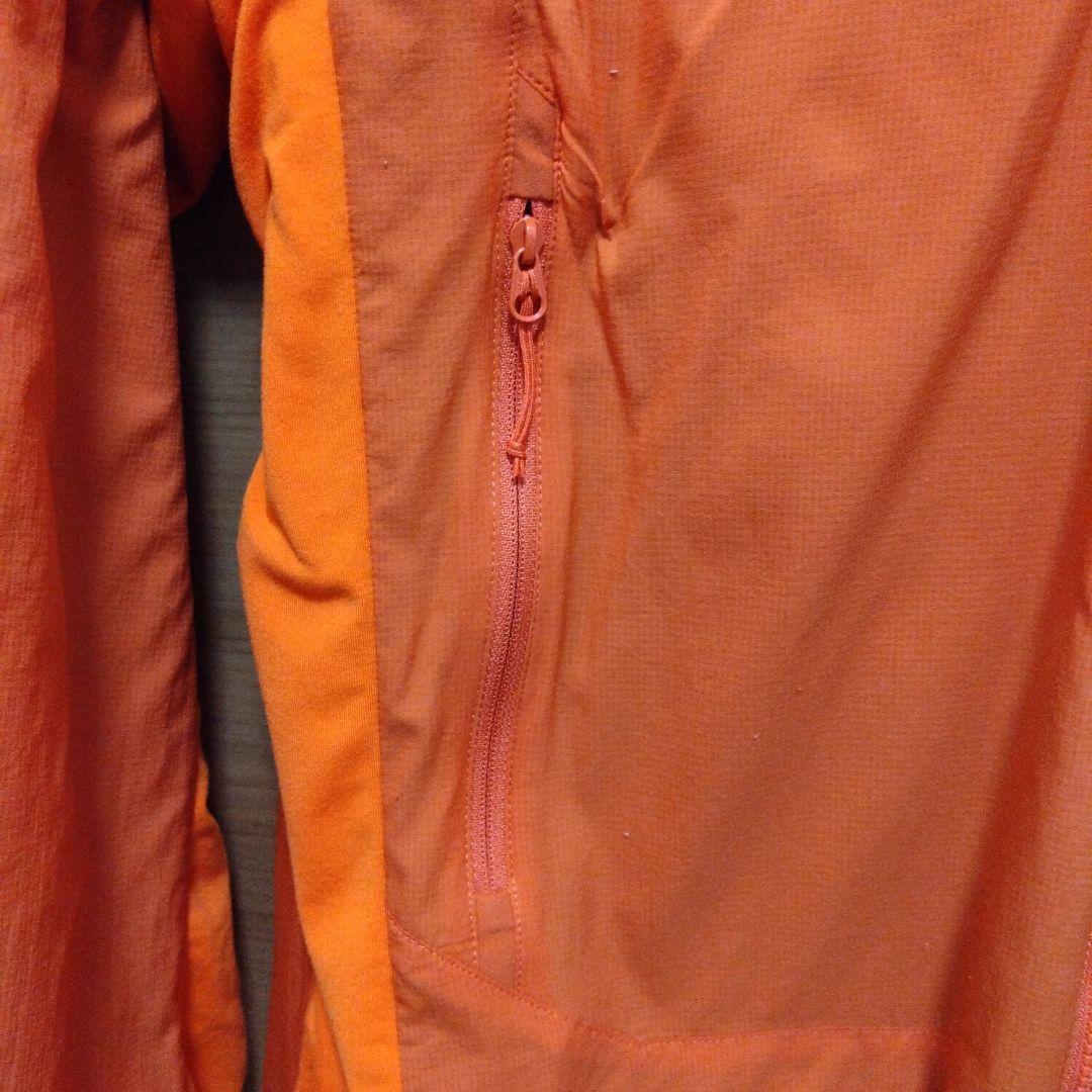 ARC'TERYX　アークテリクス　フーディ