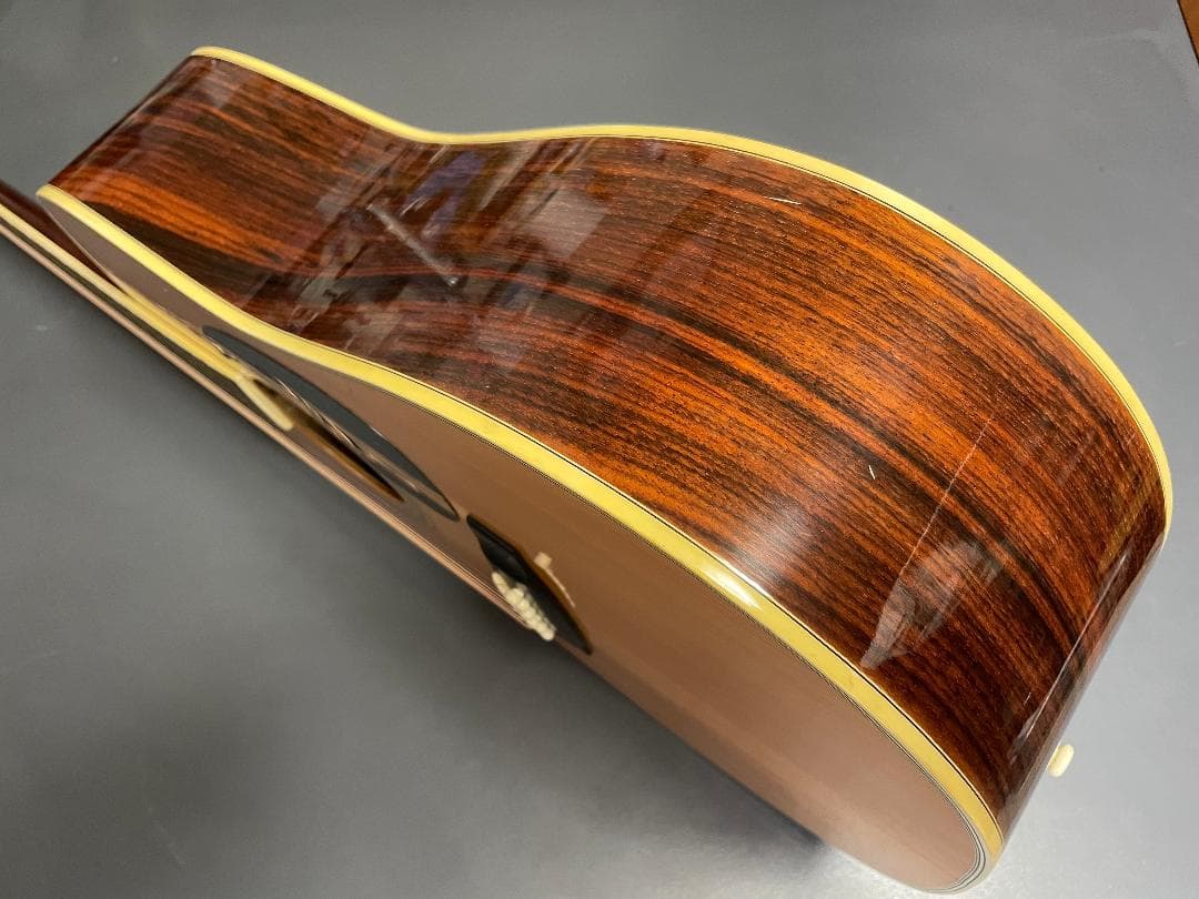 Morales M-50 レアです