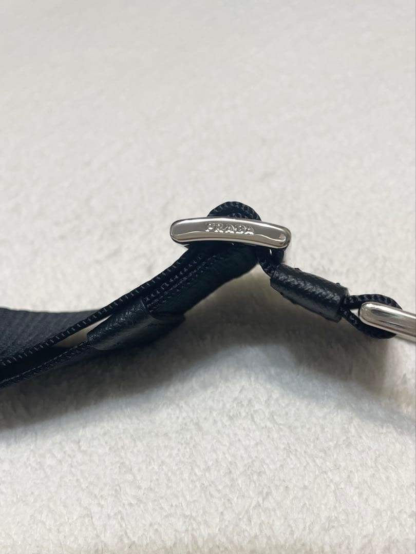 PRADA ブラック ナイロン ショルダーストラップ